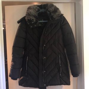 London Fog black puffer winter coat! Worn once!